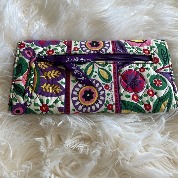 Vera Bradley full-size tri-fold wallet. - Picture 2 of 4